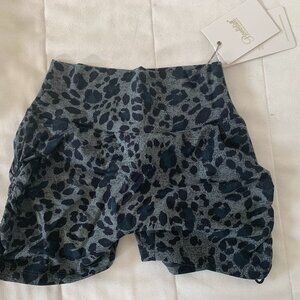 Bombshell Toggle Shorts Charcoal Leopard
